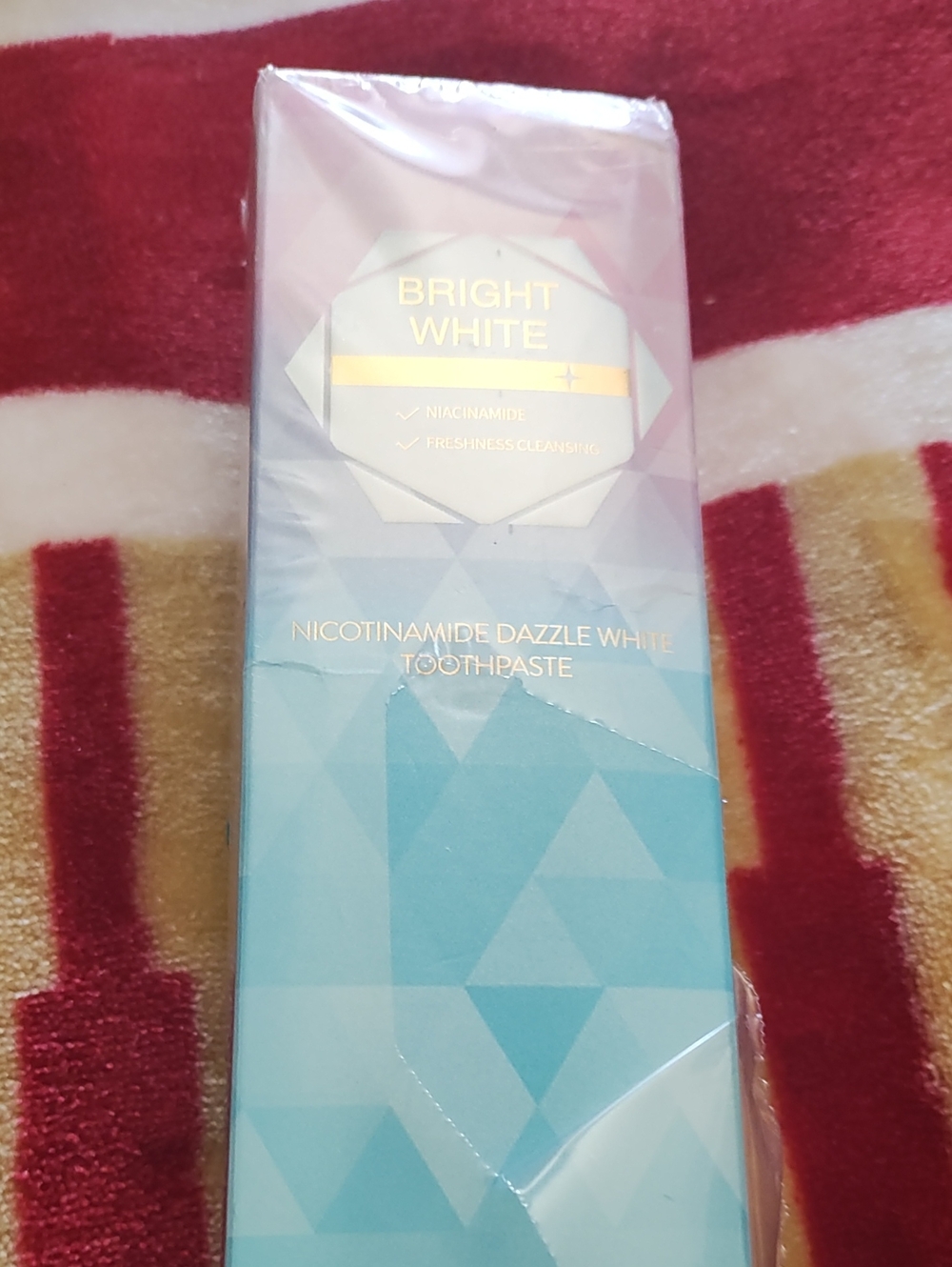 Nicotinamide Dazzle White Toothpaste - Blue